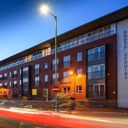 Luxury City Apartment Underground Parking 5* Belfast Zewnętrze zdjęcie