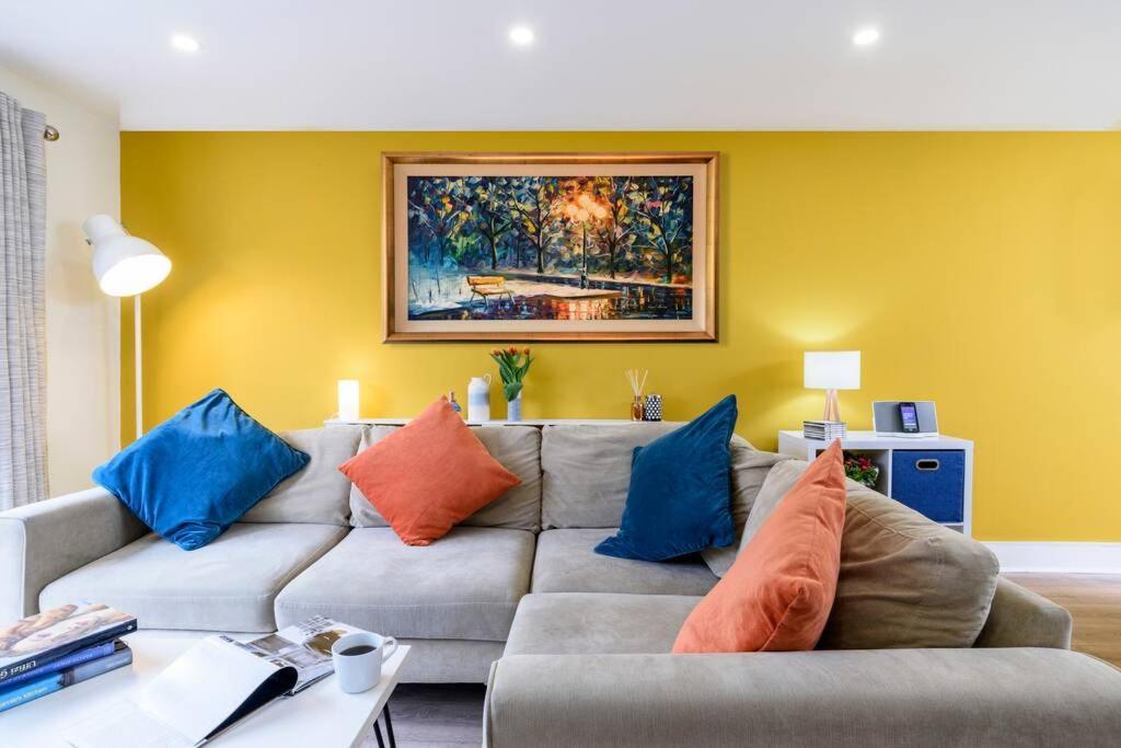 Luxury City Apartment Underground Parking 5* Belfast Zewnętrze zdjęcie